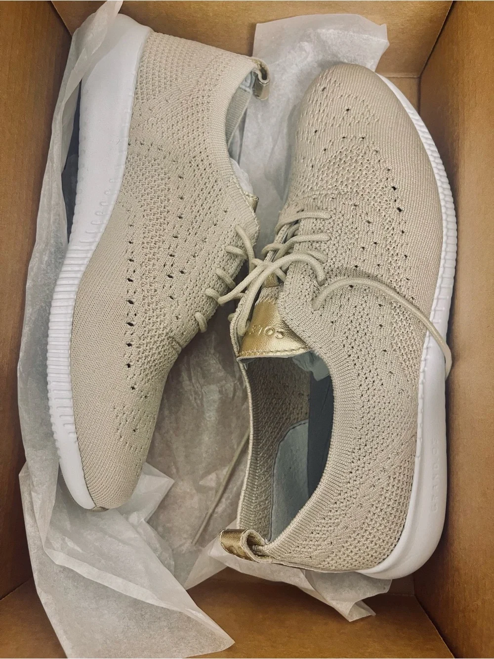 🛍️ NWT Cole Stitchlite™ Wingtip Oxfords Lace-Up Sneakers with Gold Accent